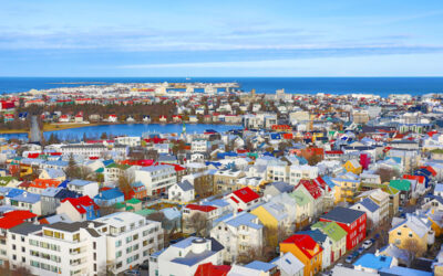 Isländsk plåtarkitektur – en färgstark tradition